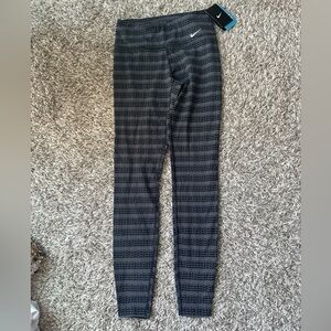 Nike full length leggings